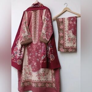 Category: 3Pc, A-Line Shirt, Trouser, Khaddar Dupatta